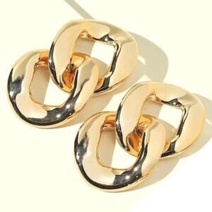 Chunky Gold Chain Link Earrings